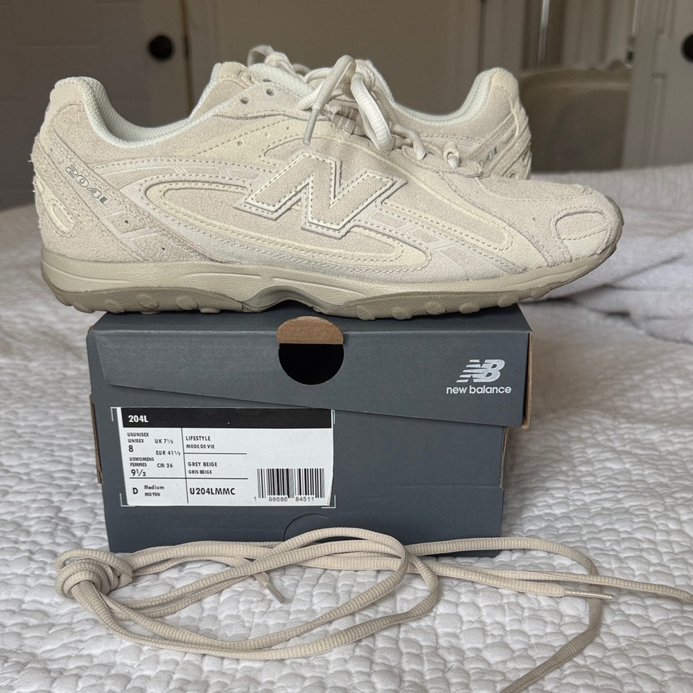 New Balance 204L Grey Beige